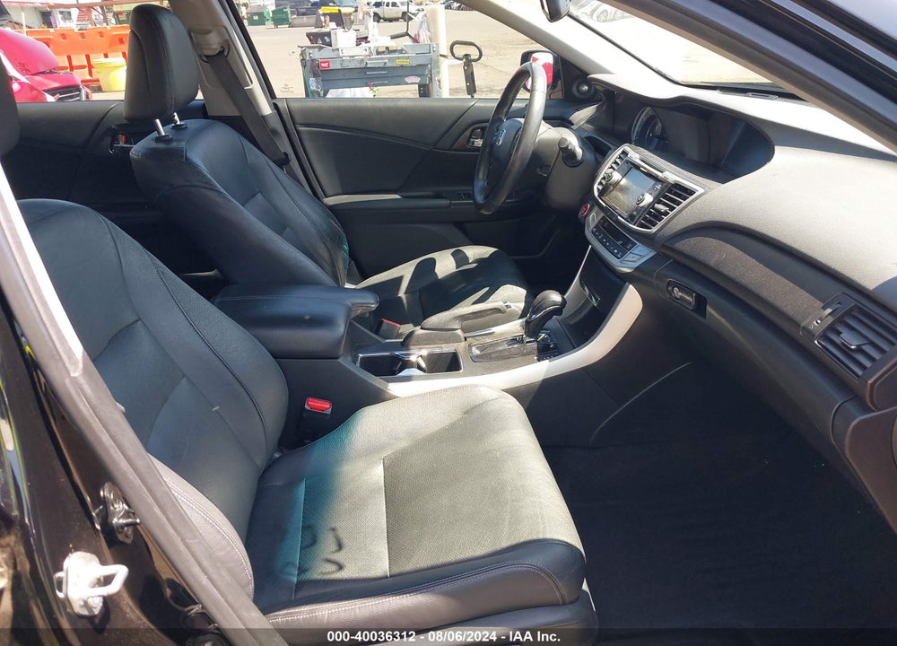 2014 HONDA ACCORD EX-L V-6 VIN: 1HGCR3F83EA030033