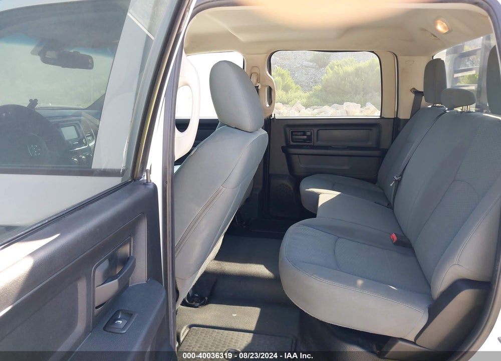 2014 RAM 2500 TRADESMAN VIN: 3C6UR5HJXEG147261