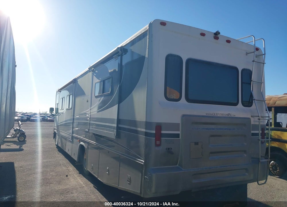2003 GULFSTREAM MOTORHOME CHASSIS VIN: 5B4MP67G523351125