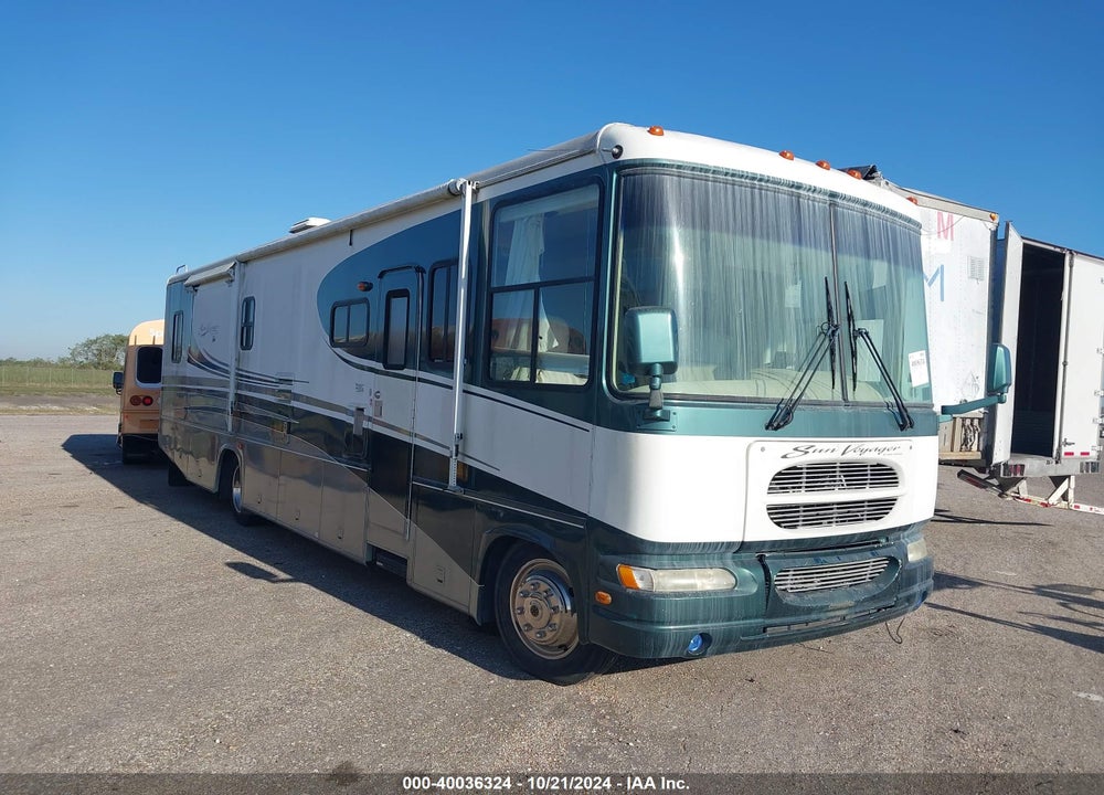 2003 GULFSTREAM MOTORHOME CHASSIS VIN: 5B4MP67G523351125