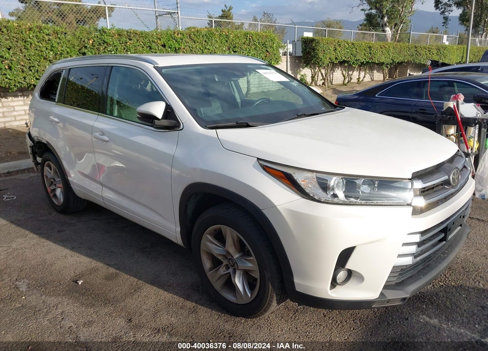 2017 TOYOTA HIGHLANDER LIMITED VIN: 5TDYZRFH5HS209026