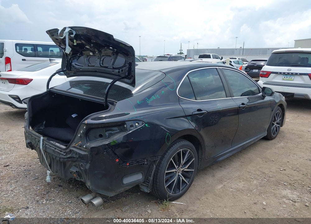 2021 TOYOTA CAMRY SE VIN: 4T1G11AKXMU527975