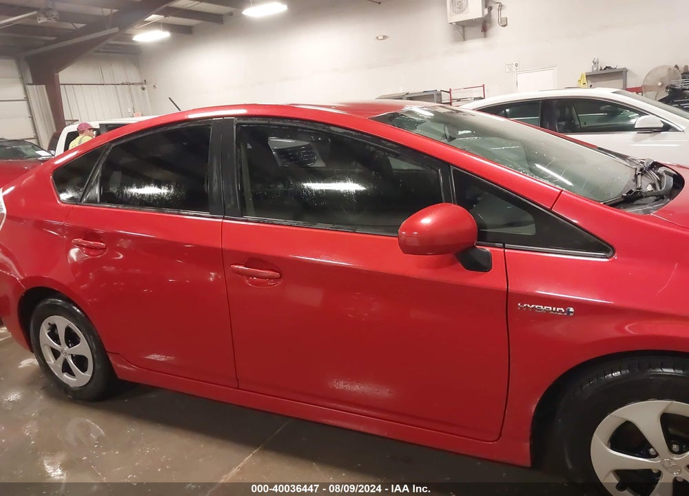 2014 TOYOTA PRIUS FOUR VIN: JTDKN3DU5E1808306
