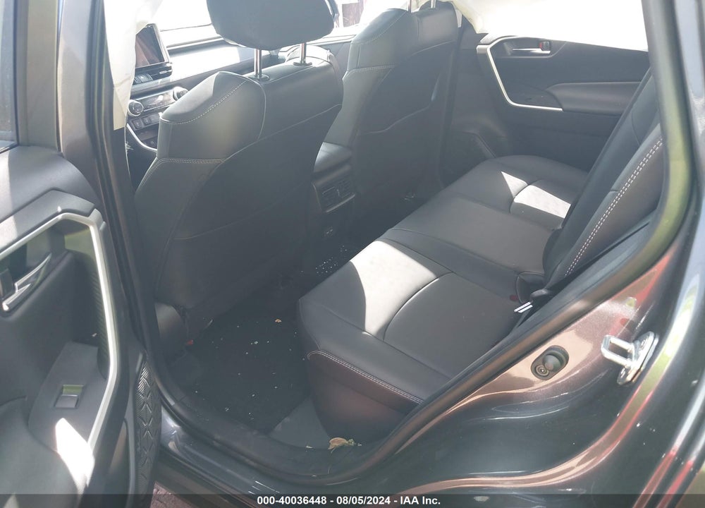 2023 TOYOTA RAV4 HYBRID XLE PREMIUM VIN: JTMB6RFV4PD083711