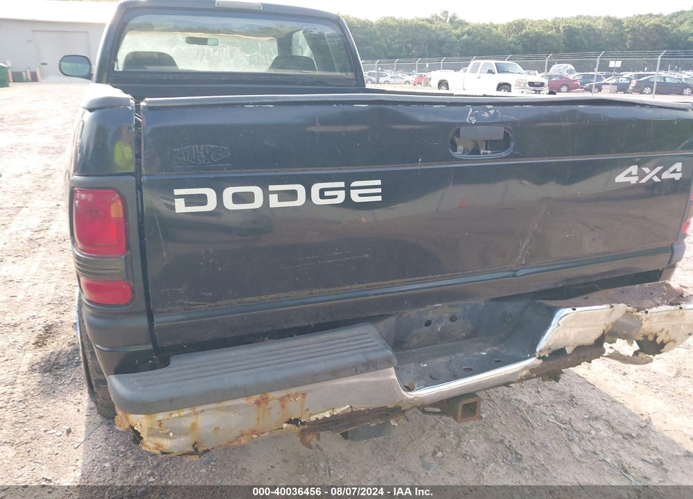 1999 DODGE RAM 2500 ST VIN: 1B7KF23Z8XJ564884