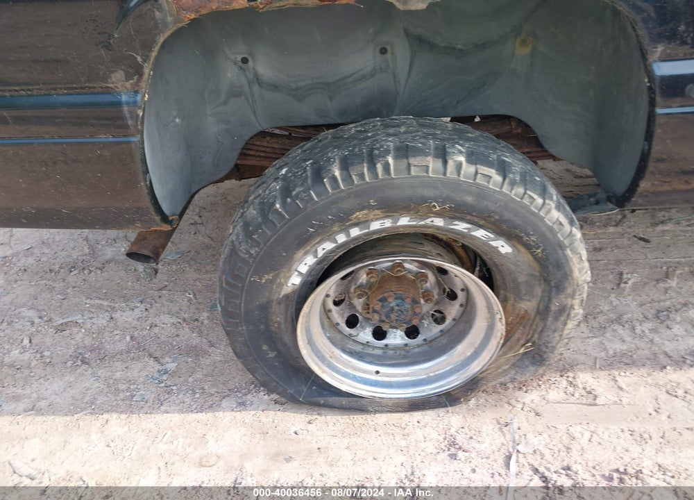 1999 DODGE RAM 2500 ST VIN: 1B7KF23Z8XJ564884