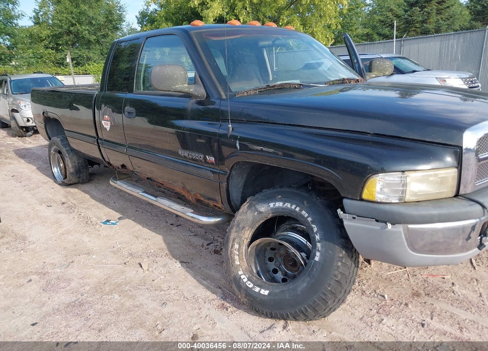 1999 DODGE RAM 2500 ST VIN: 1B7KF23Z8XJ564884