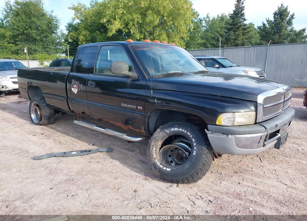 1999 DODGE RAM 2500 ST VIN: 1B7KF23Z8XJ564884