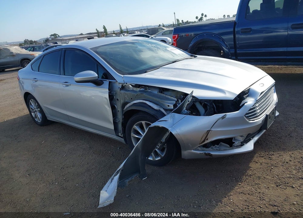 2017 FORD FUSION SE VIN: 3FA6P0H79HR373465