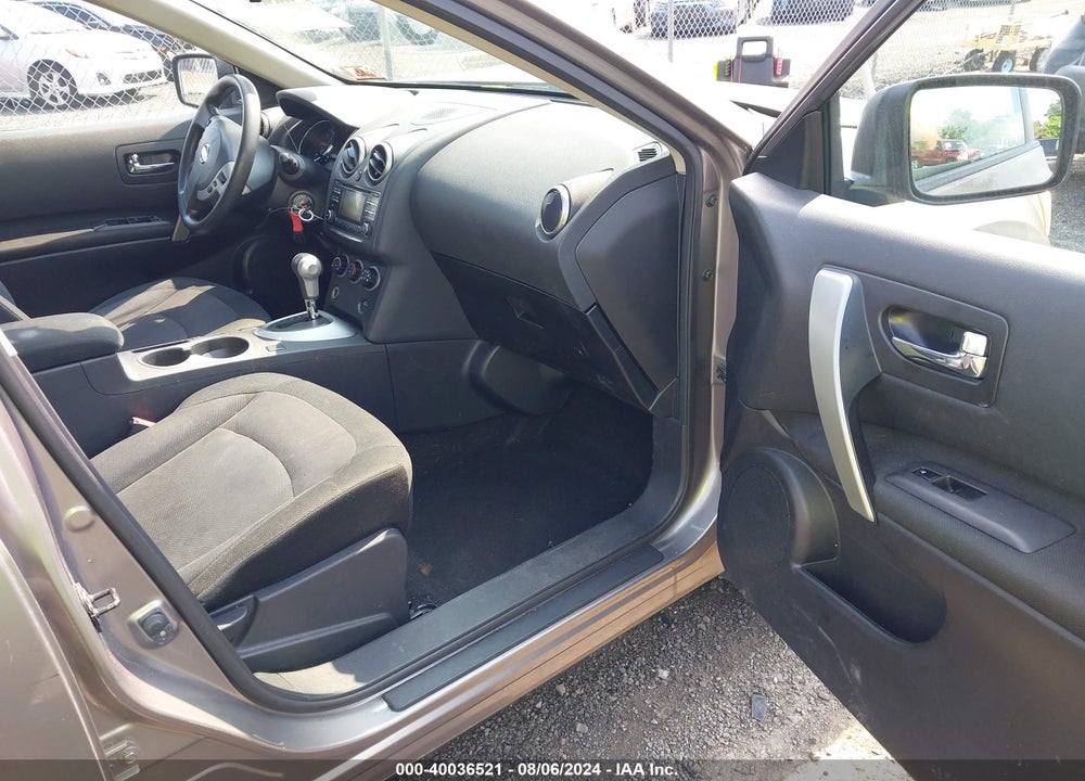 2013 NISSAN ROGUE S VIN: JN8AS5MV3DW616770