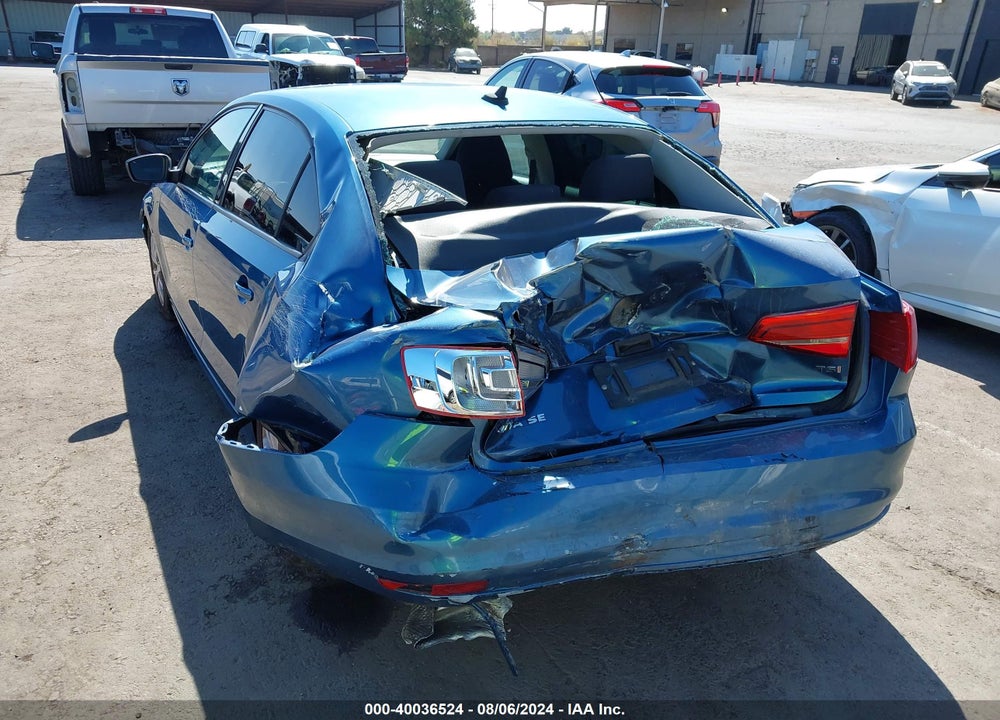 2015 VOLKSWAGEN JETTA 1.8T SE VIN: 3VWD17AJ3FM255288