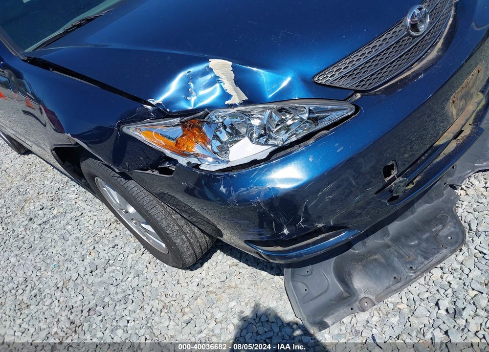 2002 TOYOTA CAMRY XLE VIN: JTDBE32K520119384