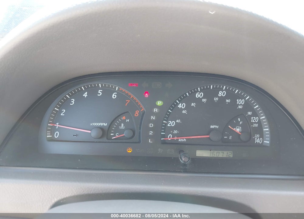 2002 TOYOTA CAMRY XLE VIN: JTDBE32K520119384