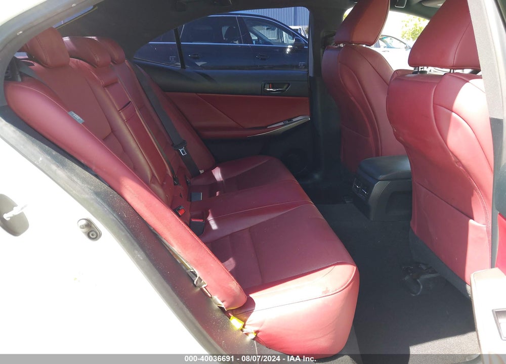 2016 LEXUS IS 200T VIN: JTHBA1D25G5030209