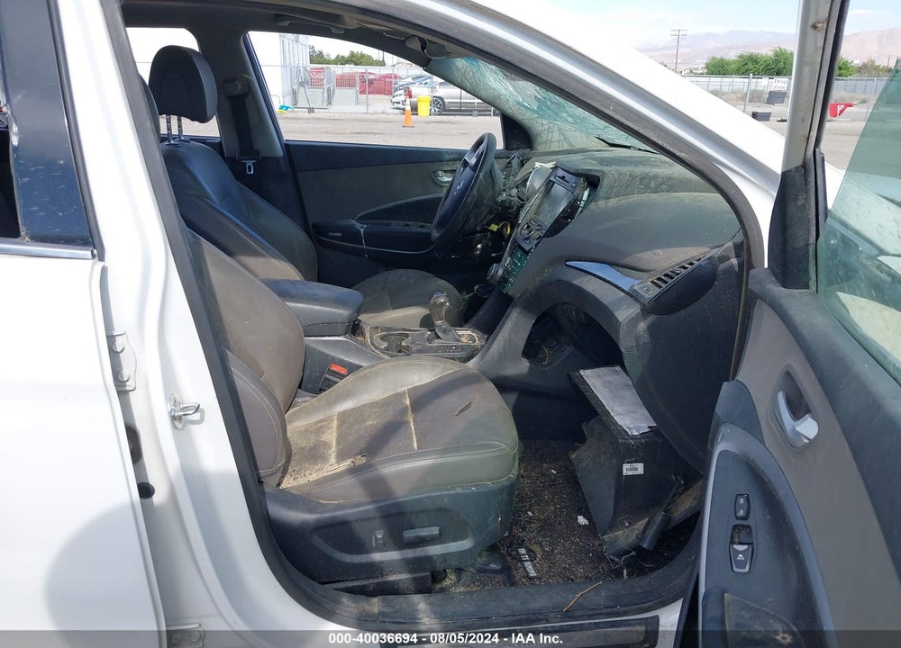 2016 HYUNDAI SANTA FE LIMITED VIN: KM8SRDHF4GU135026