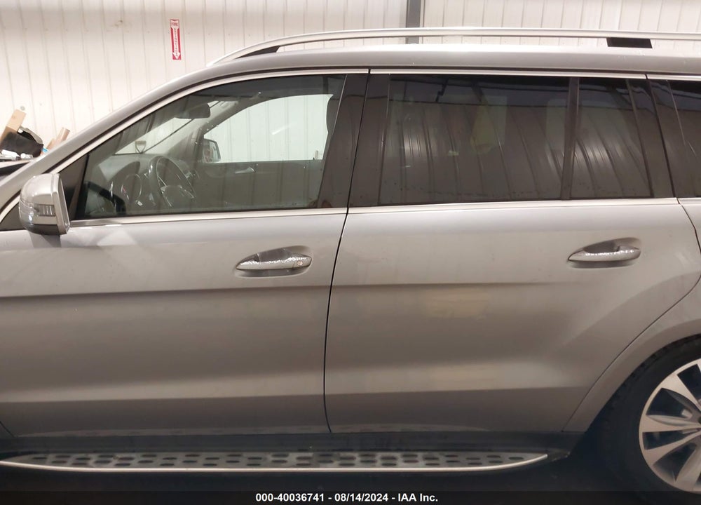 2016 MERCEDES-BENZ GL 450 4MATIC VIN: 4JGDF6EE5GA621077