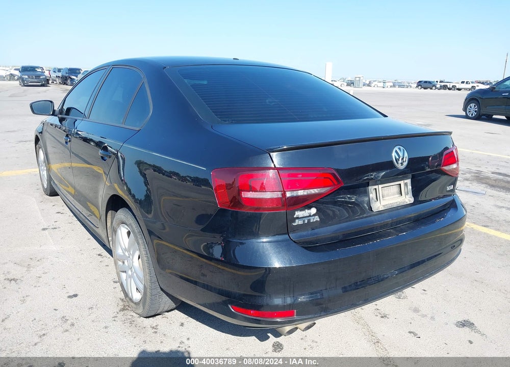 2018 VOLKSWAGEN JETTA 1.4T S VIN: 3VW2B7AJXJM213861