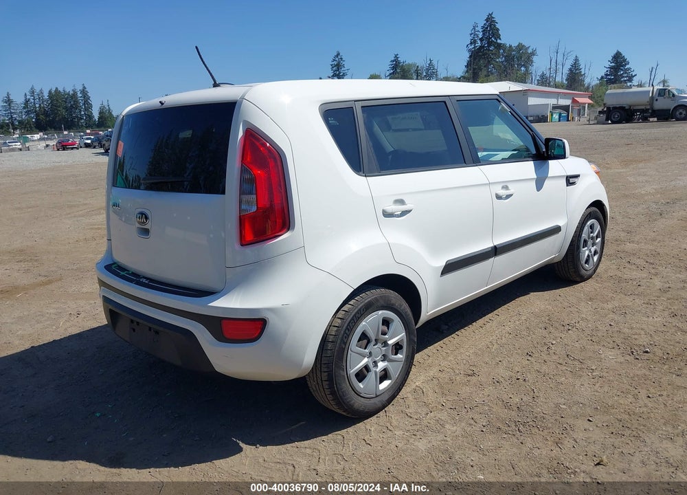 2013 KIA SOUL VIN: KNDJT2A50D7514820