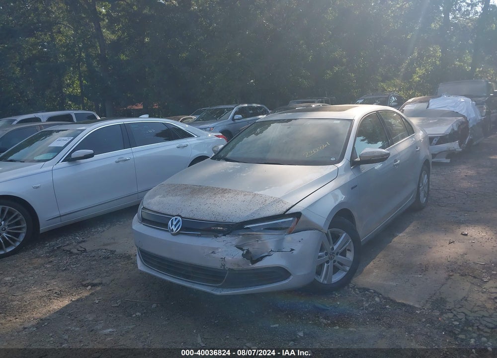2013 VOLKSWAGEN JETTA HYBRID SEL VIN: 3VW637AJ3DM230861