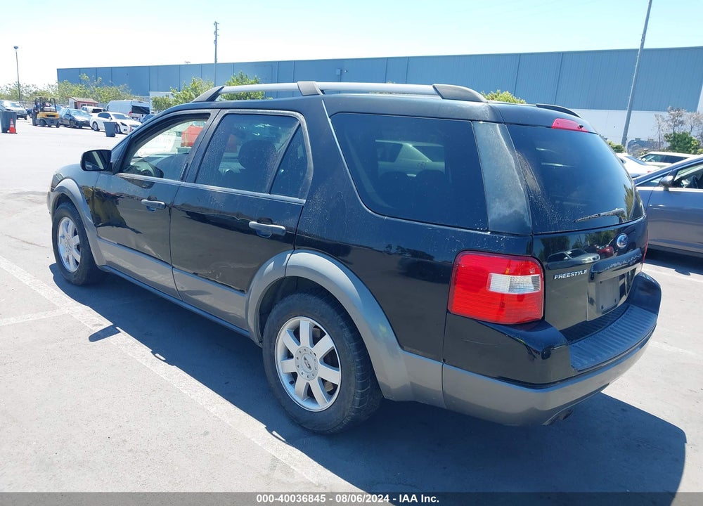 2005 FORD FREESTYLE SE VIN: 1FMZK01125GA20947