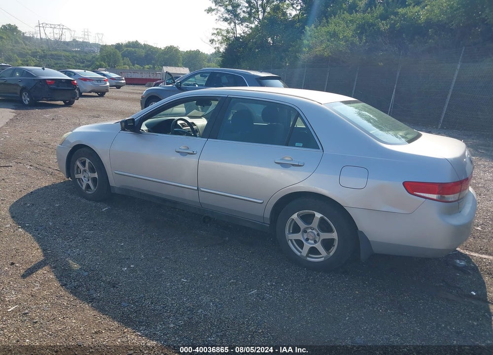 2003 HONDA ACCORD 2.4 LX VIN: 1HGCM56353A090214