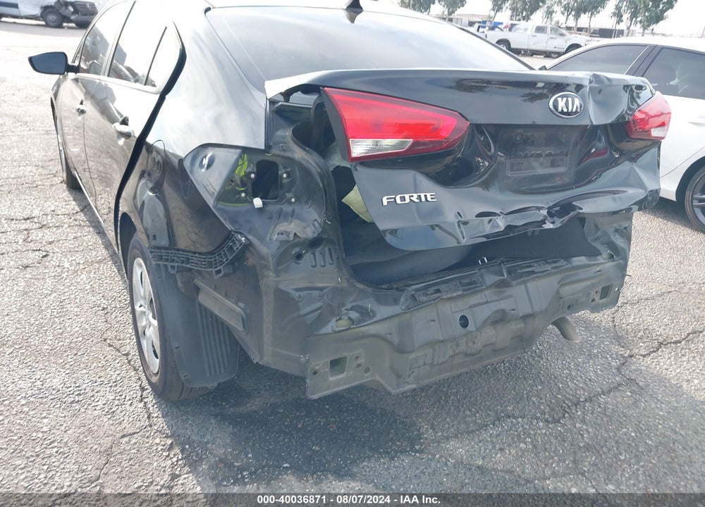 2017 KIA FORTE LX VIN: 3KPFK4A72HE078189