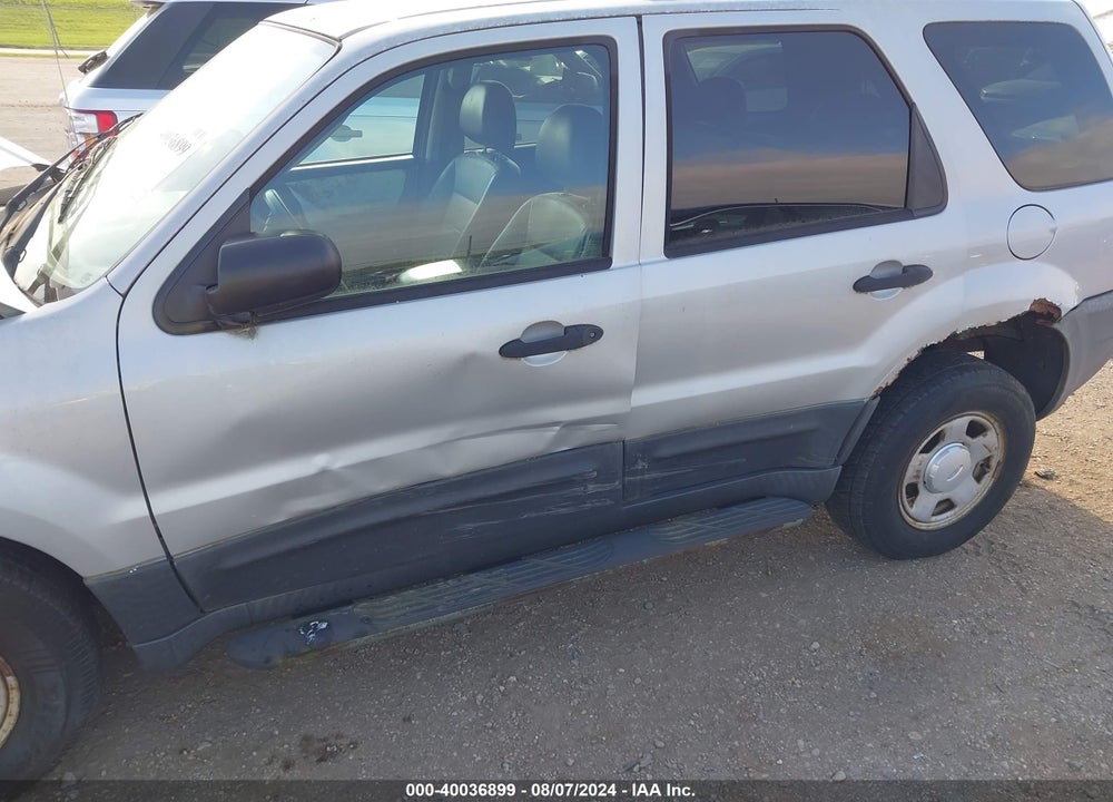 2004 FORD ESCAPE XLT VIN: 1FMCU03174KB34645