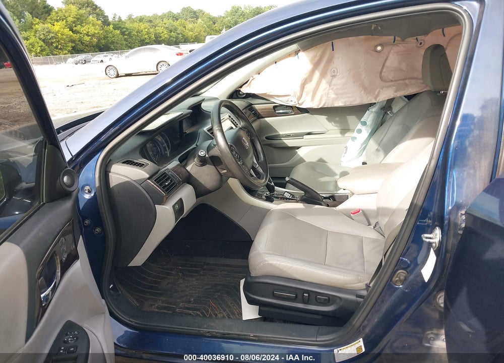2016 HONDA ACCORD EX-L VIN: 1HGCR2F86GA024613