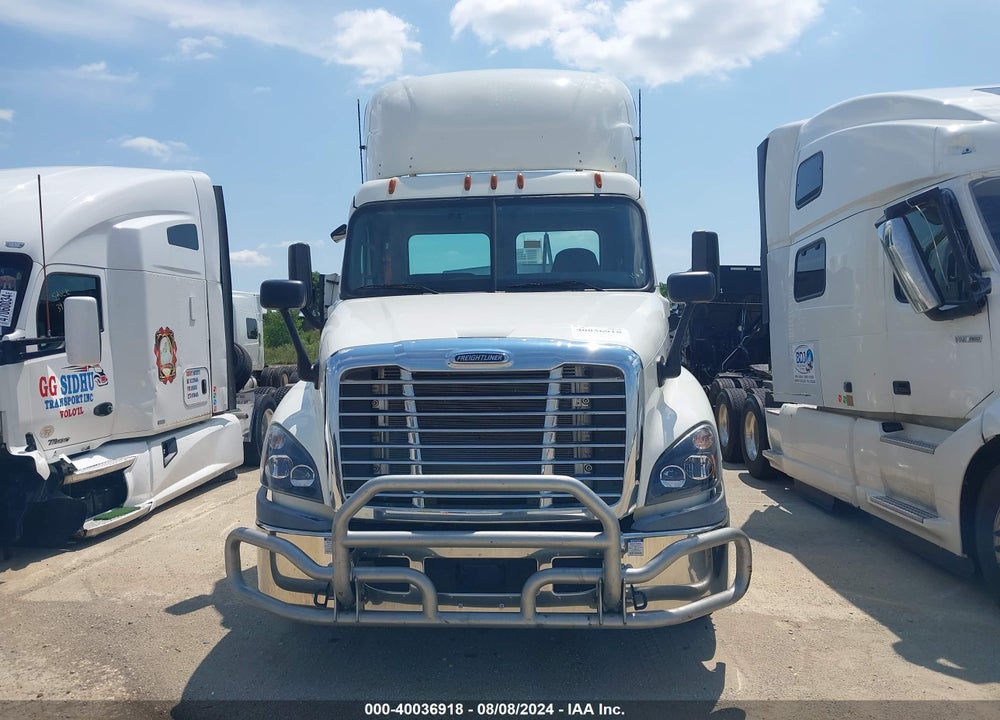 2017 FREIGHTLINER CASCADIA 125 VIN: 3AKJGEDR6HSHV8697