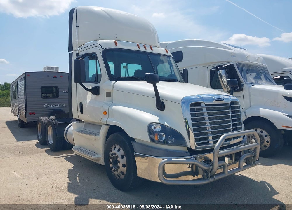 2017 FREIGHTLINER CASCADIA 125 VIN: 3AKJGEDR6HSHV8697