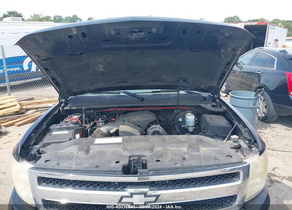 2008 CHEVROLET SILVERADO 1500 LT1 VIN: 3GCEC13C38G169252