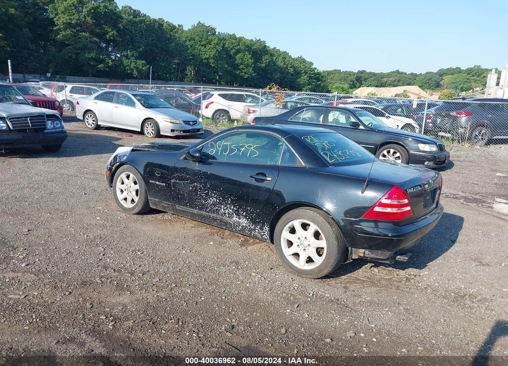 1999 MERCEDES-BENZ SLK 230 KOMPRESSOR VIN: WDBKK47FXXF143631