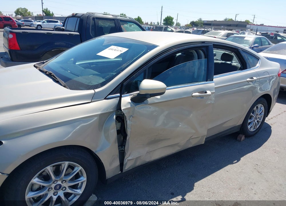 2015 FORD FUSION S VIN: 3FA6P0G75FR282756