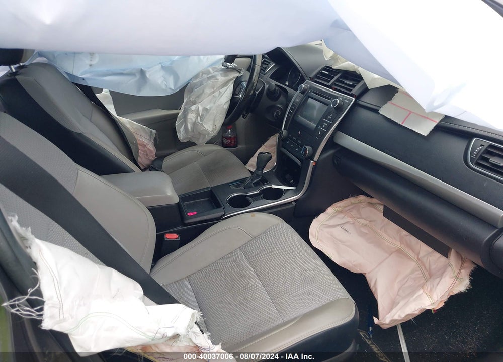 2016 TOYOTA CAMRY SE VIN: 4T1BF1FK2GU590836
