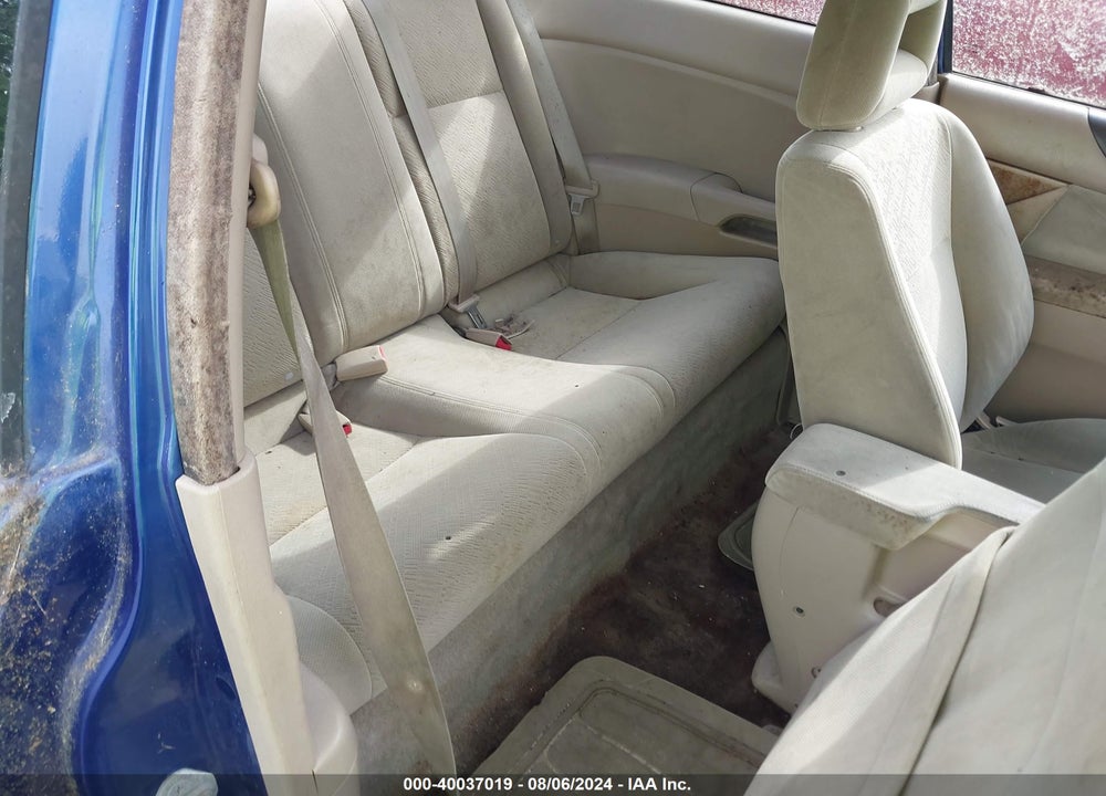 2004 HONDA CIVIC LX VIN: 1HGEM22534L004449