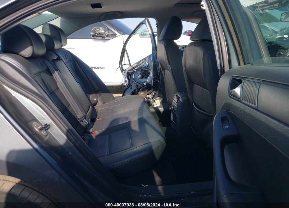 2012 VOLKSWAGEN JETTA 2.5L SE VIN: 3VWBP7AJ0CM342308