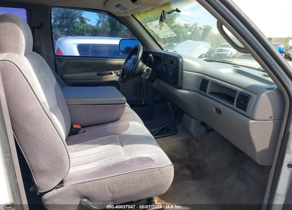 1996 DODGE RAM 1500 VIN: 3B7HF13Z6TG167013