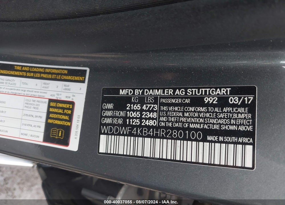 2017 MERCEDES-BENZ C 300 4MATIC/LUXURY 4MATIC/SPORT 4MATIC VIN: WDDWF4KB4HR280100