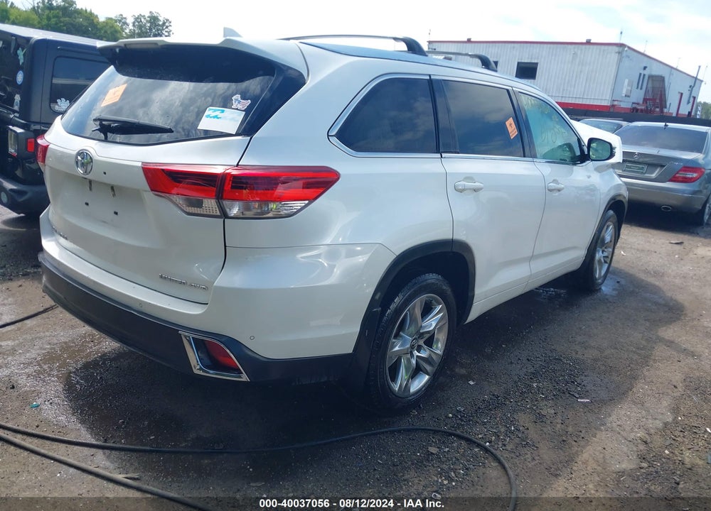 2017 TOYOTA HIGHLANDER LIMITED VIN: 5TDDZRFH9HS384040