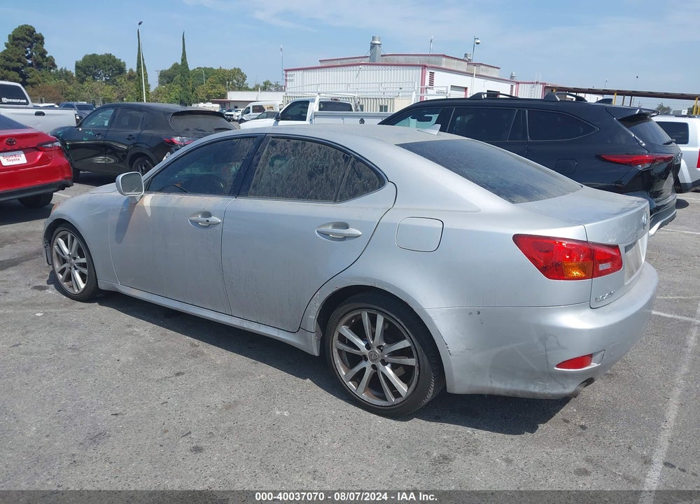 2008 LEXUS IS 250 VIN: JTHBK262882078483