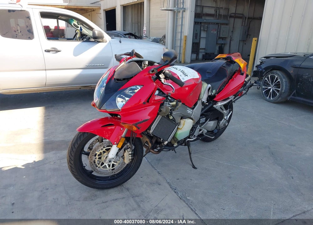 2002 HONDA VFR800 A VIN: JH2RC46462M400258