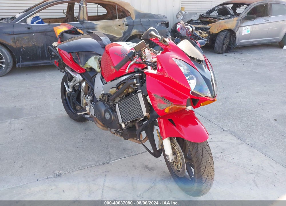 2002 HONDA VFR800 A VIN: JH2RC46462M400258