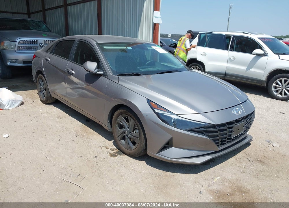 2023 HYUNDAI ELANTRA SEL VIN: KMHLM4AG1PU438318