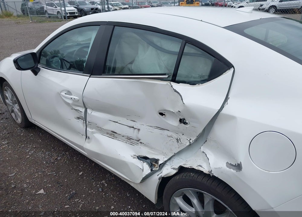 2014 MAZDA 3 S GRAND TOURING VIN: JM1BM1W31E1108116
