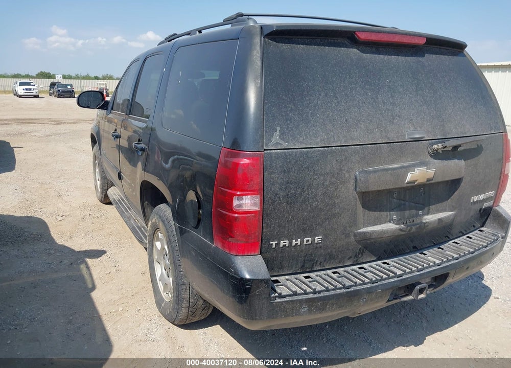 2009 CHEVROLET TAHOE LT2 VIN: 1GNEC233X9R231213
