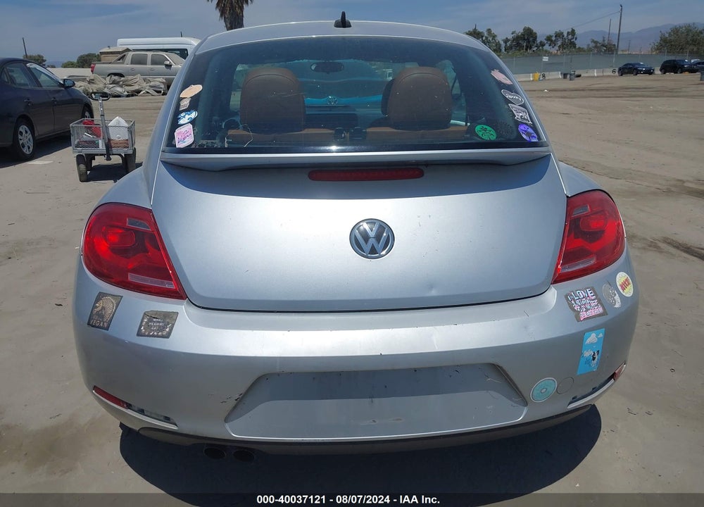 2015 VOLKSWAGEN BEETLE 1.8T CLASSIC VIN: 3VWF17AT9FM603542