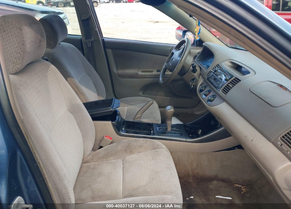 2003 TOYOTA CAMRY LE VIN: 4T1BE32K83U664632