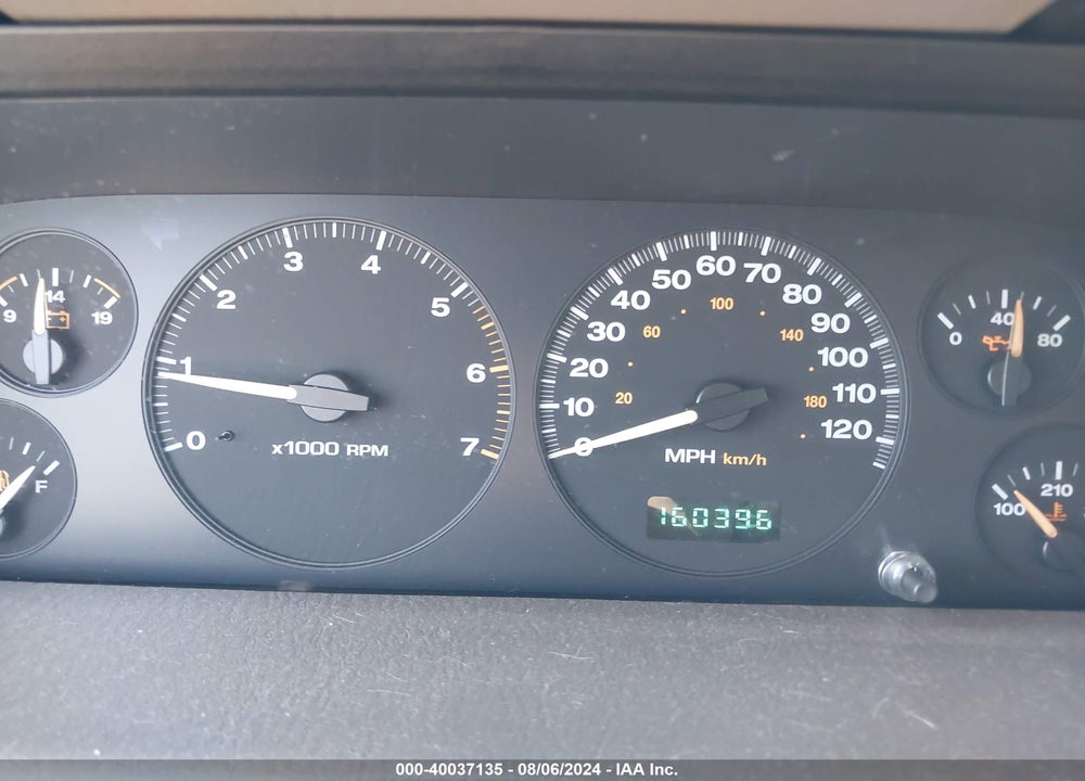 1999 JEEP GRAND CHEROKEE LIMITED VIN: 1J4G268S3XC780581