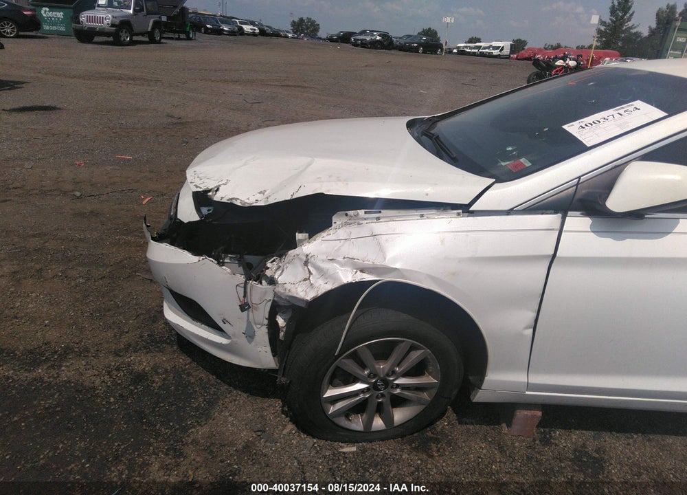 2016 HYUNDAI SONATA VIN: 5NPE24AF6GH302996
