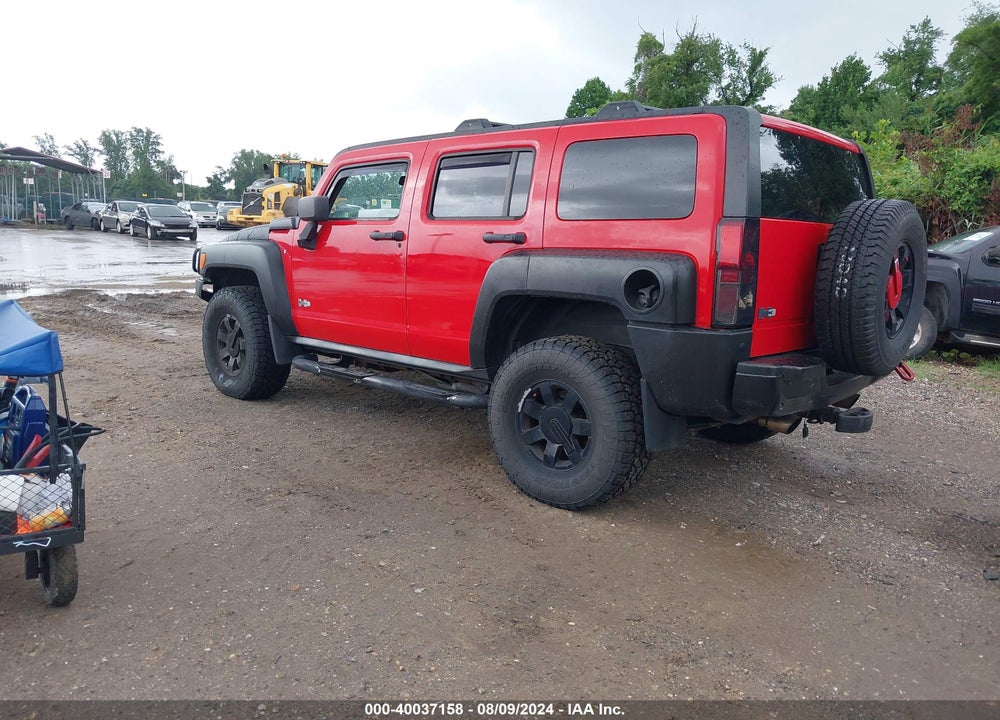 2007 HUMMER H3 SUV VIN: 5GTDN13E178248889